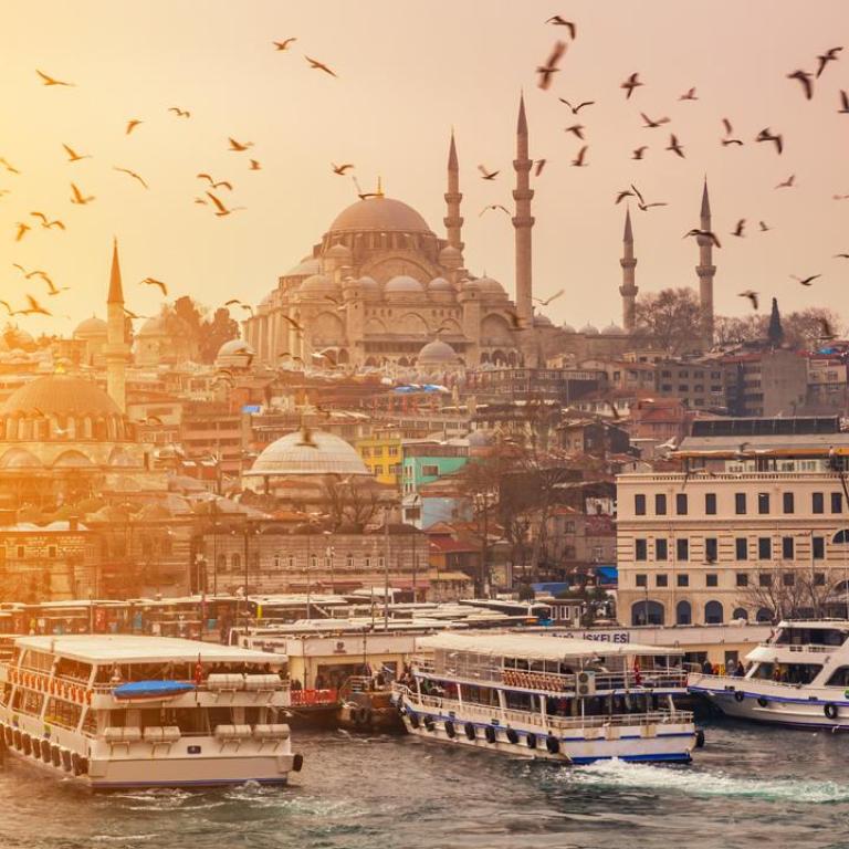 Connecting Constantinople